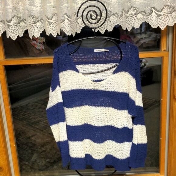 Blu Pepper Long Sleeve Light Blue/White Striped Spring & Fall Sz. L Sweater - Picture 1 of 6